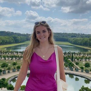 Meet your Posher, Siena